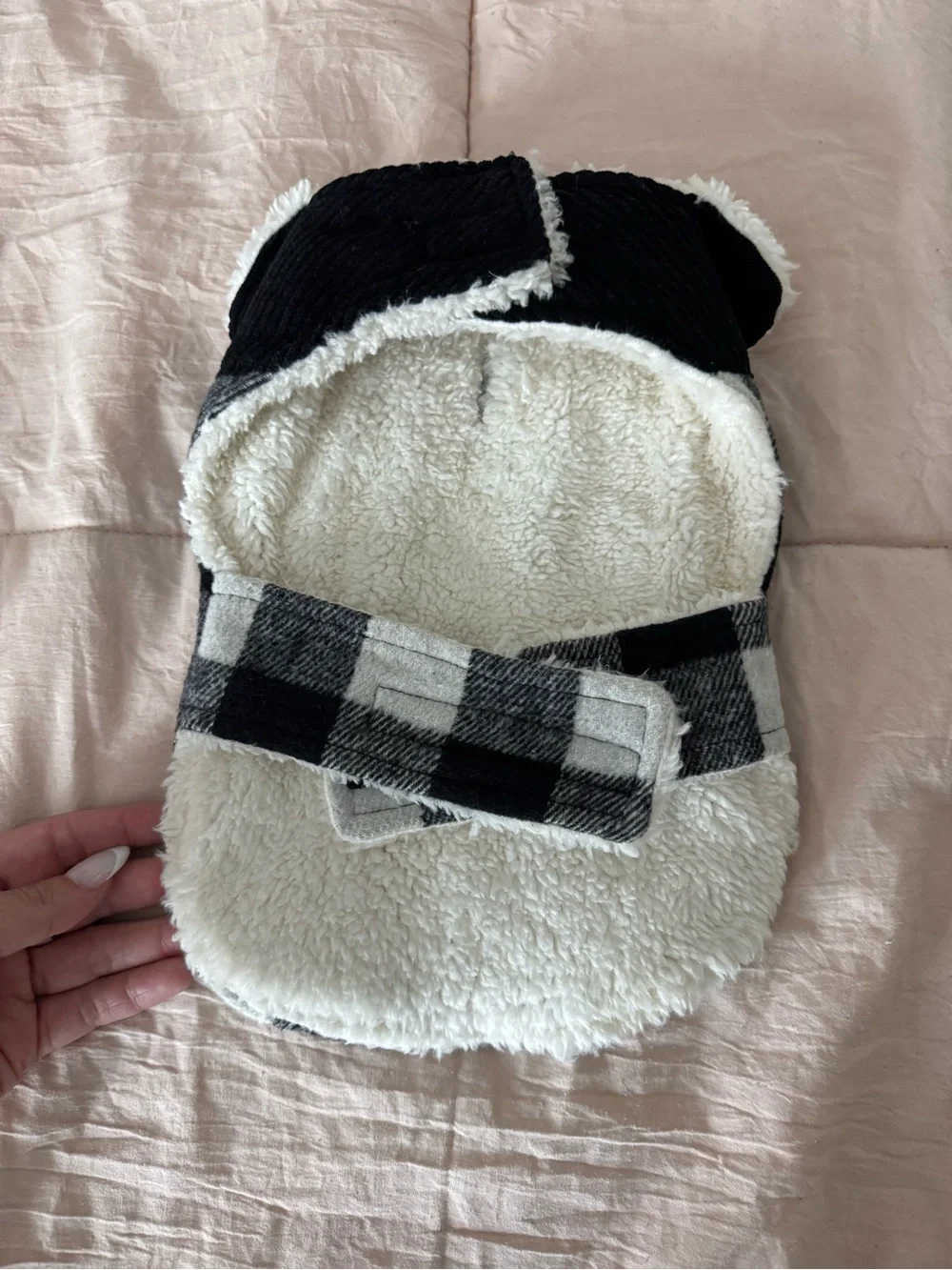Play On Sherpa-Lined Black & White Plaid Pet Jacket